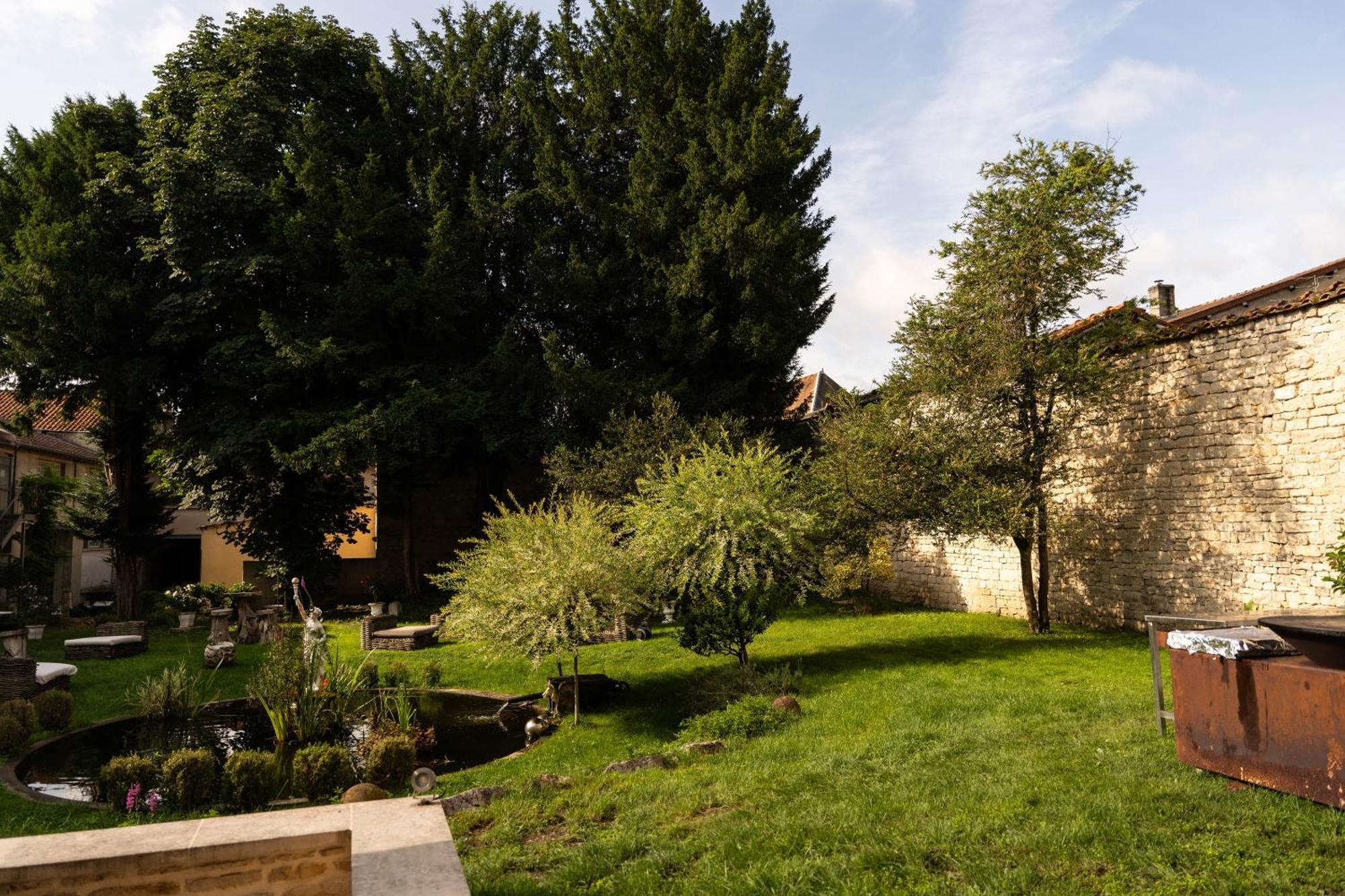 Le Soleil D'Or Hotel Joinville Exterior photo